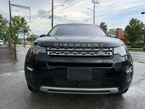 Black 2017 Land Rover Discovery Sport HSE