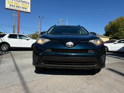 2017 Toyota RAV4 LE