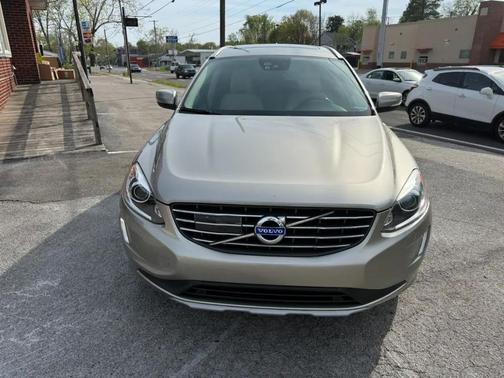 2016 Volvo XC60 T5 Drive-E Platinum