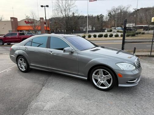 2013 Mercedes-Benz S-Class S550