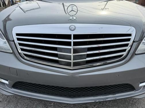 2013 Mercedes-Benz S-Class S550
