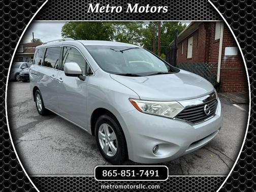 Silver 2016 Nissan Quest SV