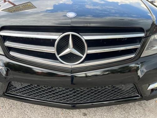 2014 Mercedes-Benz C-Class Luxury