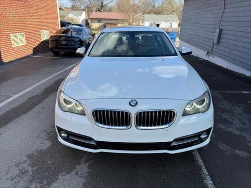 2015 BMW 528 528i