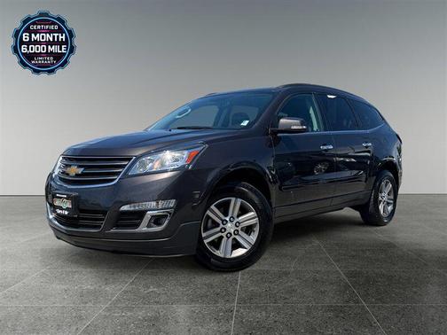 Tungsten Metallic 2017 Chevrolet Traverse 2LT
