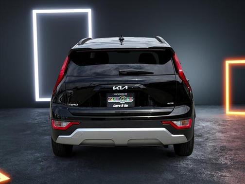 2023 Kia Niro LX