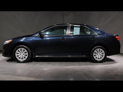 2014 Toyota Camry Hybrid LE