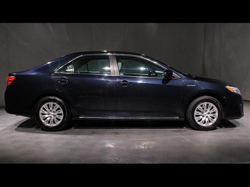 2014 Toyota Camry Hybrid LE