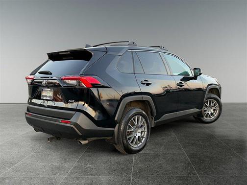 Midnight Black Metallic 2020 Toyota RAV4 XLE