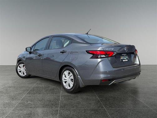 2020 Nissan Versa 1.6 S