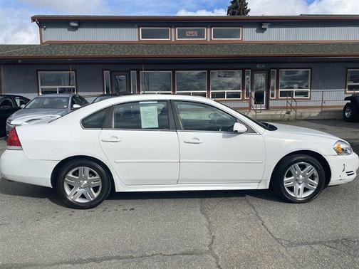 Photo 2 of 17 of 2013 Chevrolet Impala LT Fleet