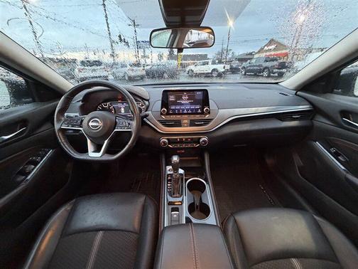 2023 Nissan Altima SR Intelligent AWD