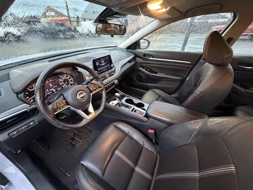 2023 Nissan Altima SR Intelligent AWD