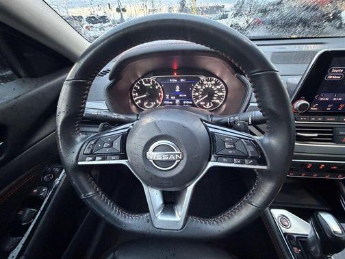 2023 Nissan Altima SR Intelligent AWD