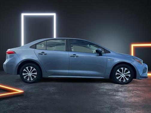 2021 Toyota Corolla Hybrid LE