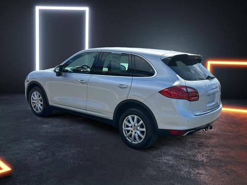 2014 Porsche Cayenne Base