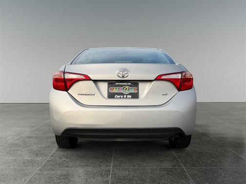 Classic Silver Metallic 2019 Toyota Corolla LE