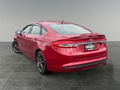 2018 Ford Fusion Hybrid SE