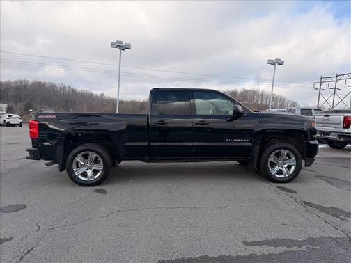 2017 Chevrolet Silverado 1500 Custom