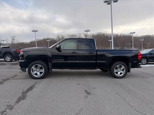 2017 Chevrolet Silverado 1500 Custom