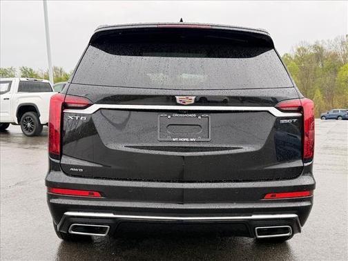 Stellar Black Metallic 2024 Cadillac XT6 Luxury AWD