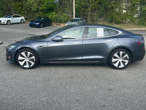Midnight Silver Metallic 2021 Tesla Model S Long Range