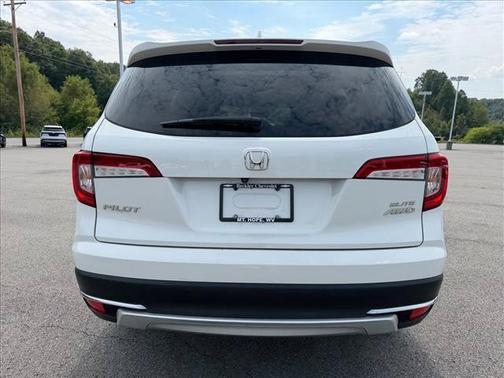 Platinum White Pearl 2020 Honda Pilot Elite