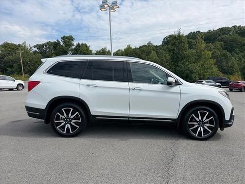 Platinum White Pearl 2020 Honda Pilot Elite