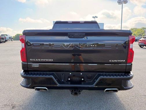 2023 Chevrolet Silverado 1500 Custom Trail Boss