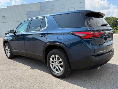 2022 Chevrolet Traverse LS
