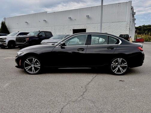 2024 BMW 330 i