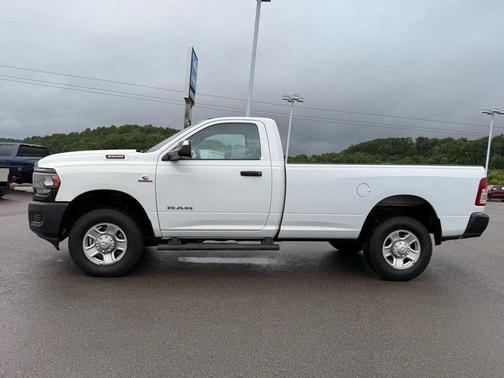 2022 RAM 3500 Tradesman