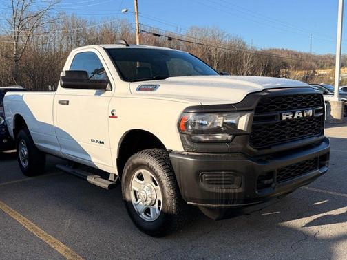 2022 RAM 3500 Tradesman