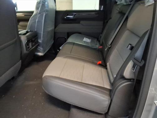 Sterling Gray Metallic 2026 Chevrolet Silverado 2500 ZR2