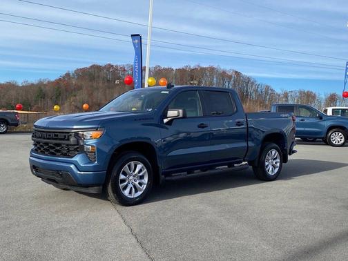 2024 Chevrolet Silverado 1500 Custom