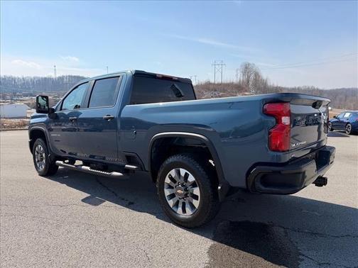 2026 Chevrolet Silverado 2500 Custom