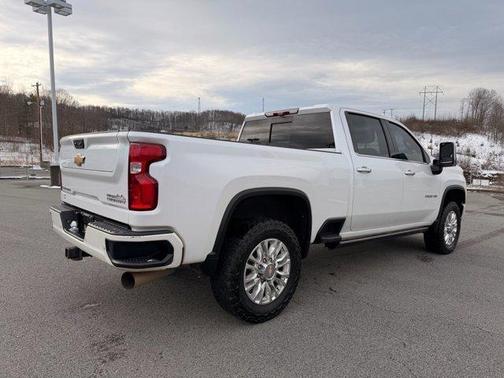 2022 Chevrolet Silverado 2500 High Country