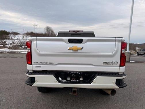 2022 Chevrolet Silverado 2500 High Country