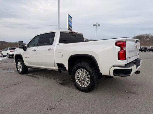 2022 Chevrolet Silverado 2500 High Country