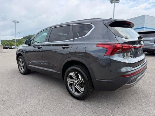 2021 Hyundai SANTA FE SE