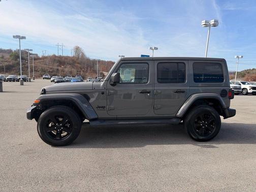 2021 Jeep Wrangler Unlimited Sahara Altitude