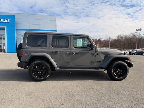 2021 Jeep Wrangler Unlimited Sahara Altitude