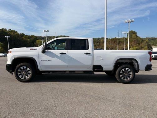 2025 Chevrolet Silverado 2500 Custom