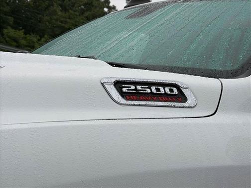 Bright White Clearcoat 2024 RAM 2500 Big Horn