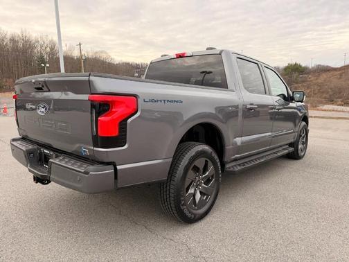 2024 Ford F-150 Lightning Flash