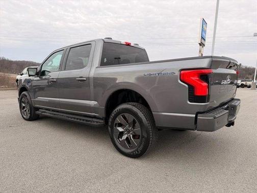 2024 Ford F-150 Lightning Flash