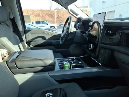 2024 Ford F-150 Lightning Flash