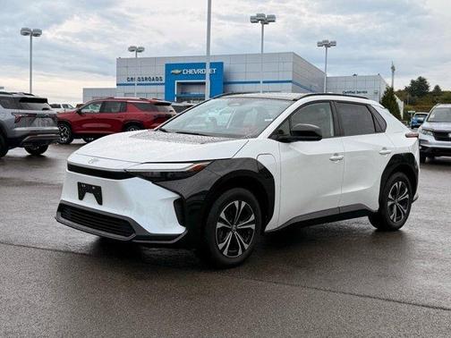 2024 Toyota bZ4X XLE