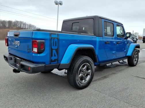 Hydro Blue Pearlcoat 2021 Jeep Gladiator Sport