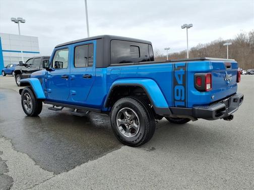 Hydro Blue Pearlcoat 2021 Jeep Gladiator Sport